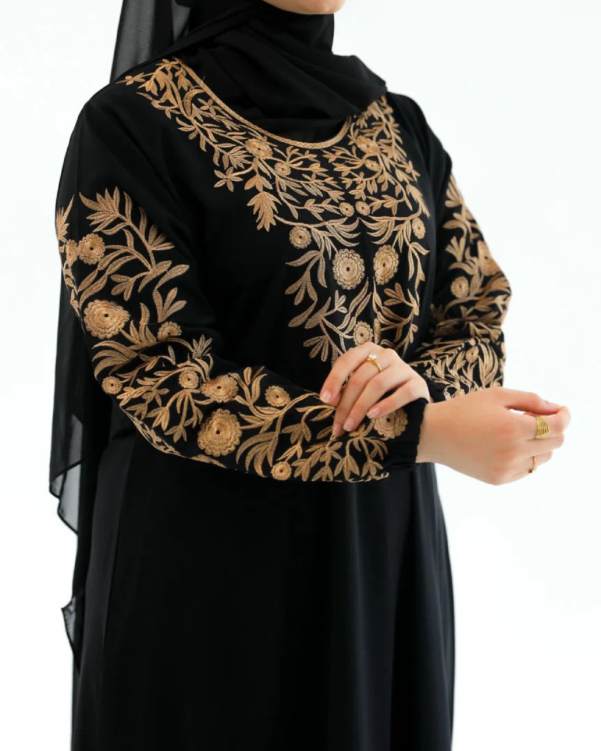 أسود