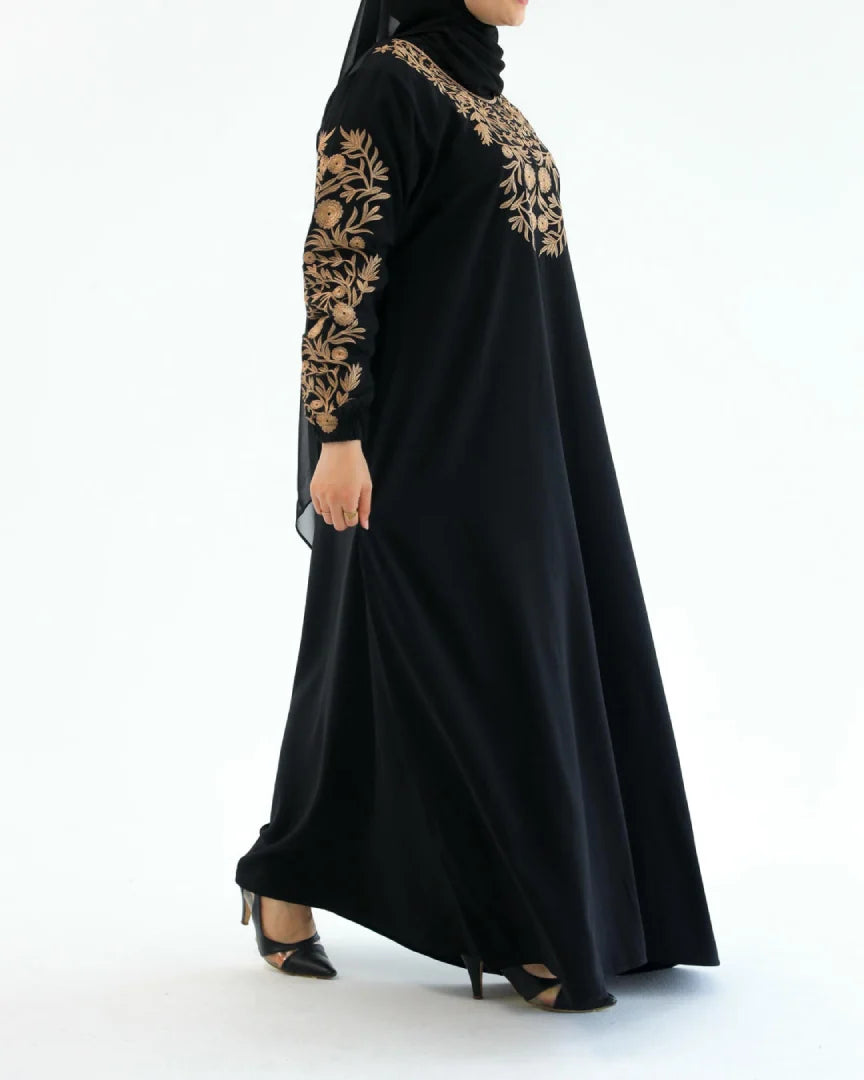 أسود