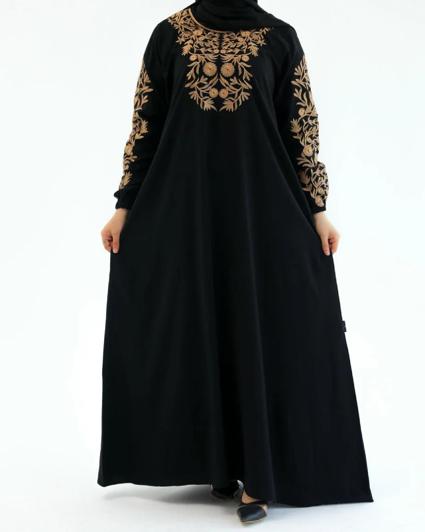 أسود